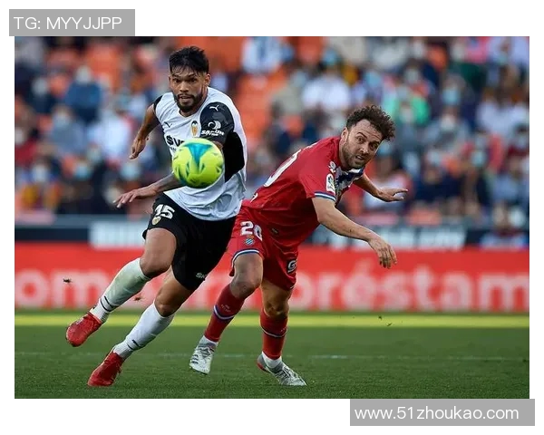 2025西甲联赛精彩回顾比利亚雷亚尔球员评分分析与表现总结